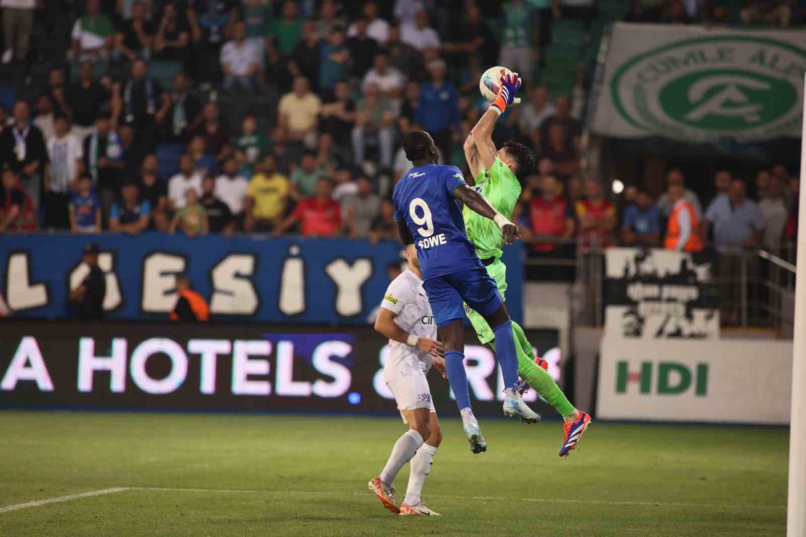 Trendyol Süper Lig: Çaykur Rizespor: 0 - Kasımpaşa: 1 (Maç sonucu)
