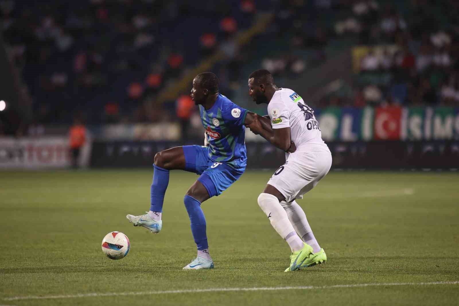 Trendyol Süper Lig: Çaykur Rizespor: 0 - Kasımpaşa: 1 (Maç sonucu)
