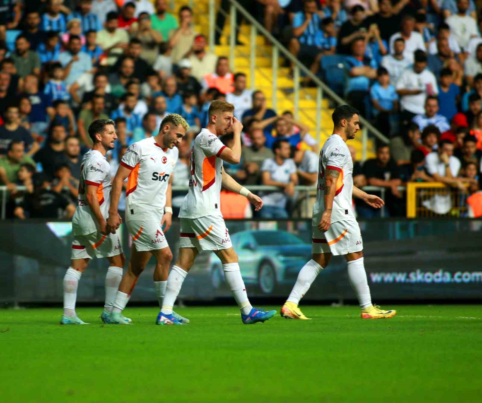 Trendyol Süper Lig : Adana Demirspor : 0 - Galatasaray : 4 (İlk yarı)
