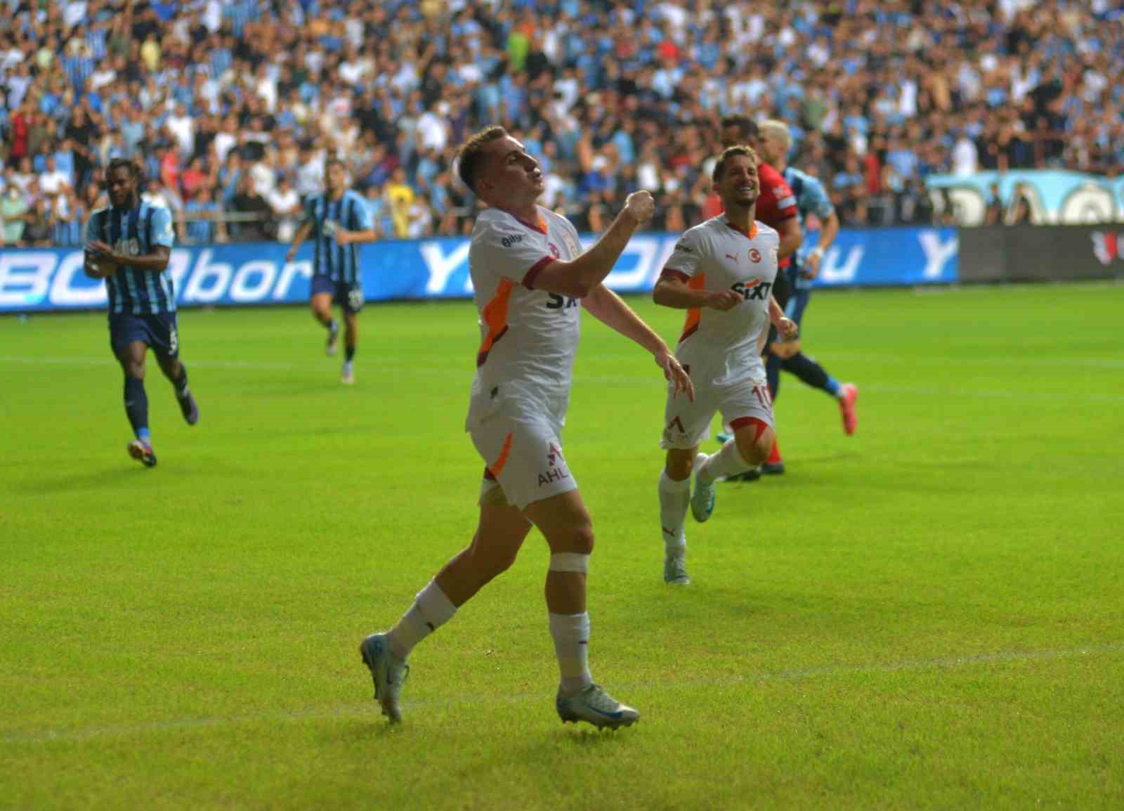 Trendyol Süper Lig : Adana Demirspor : 0 - Galatasaray : 4 (İlk yarı)
