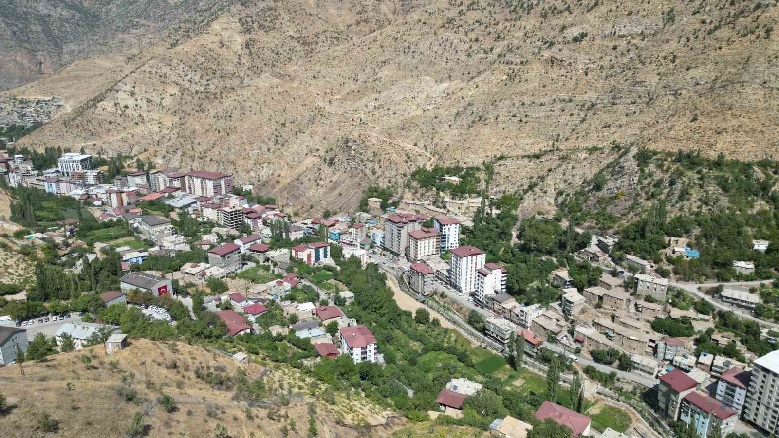 Uludereli 154 şehidin ismi anıt üzerinde yaşatılıyor
