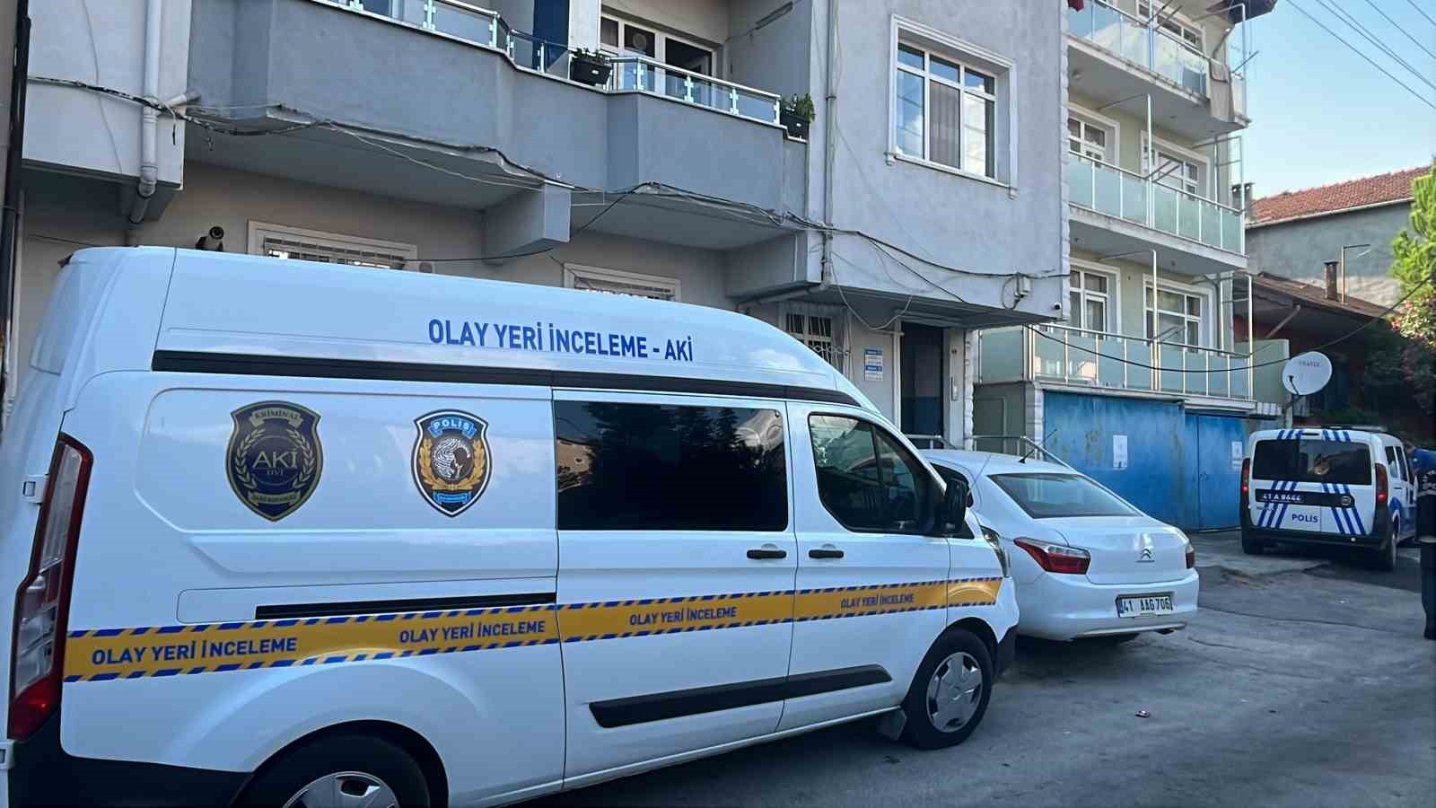 Kanser ağrılarına dayanamayan emekli polis memuru intihara kalkıştı
