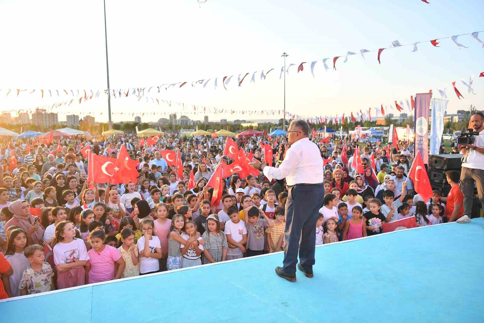 Spor okulları mezunlarını verdi
