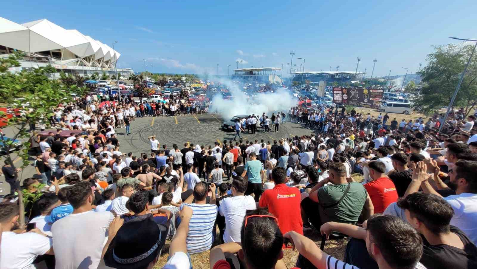 Modifiye tutkunları Trabzon’da buluştu
