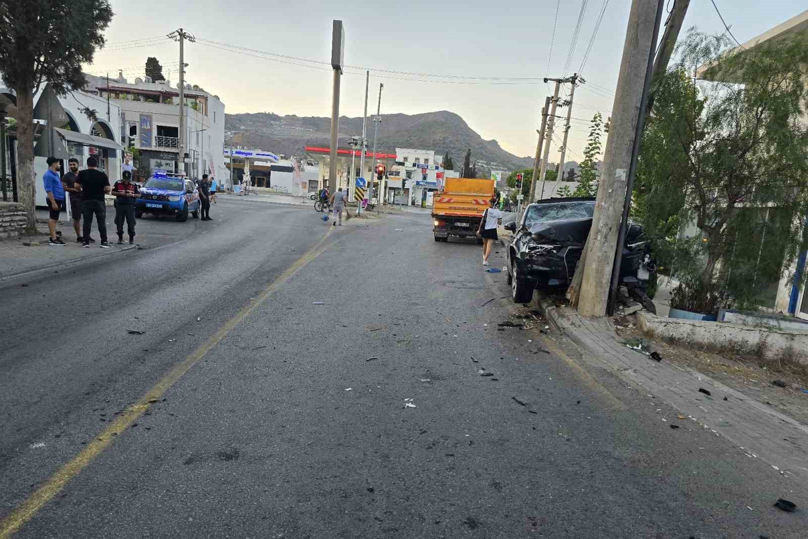 Bodrum’da trafik kazası: 1 ölü, 1 ağır yaralı
