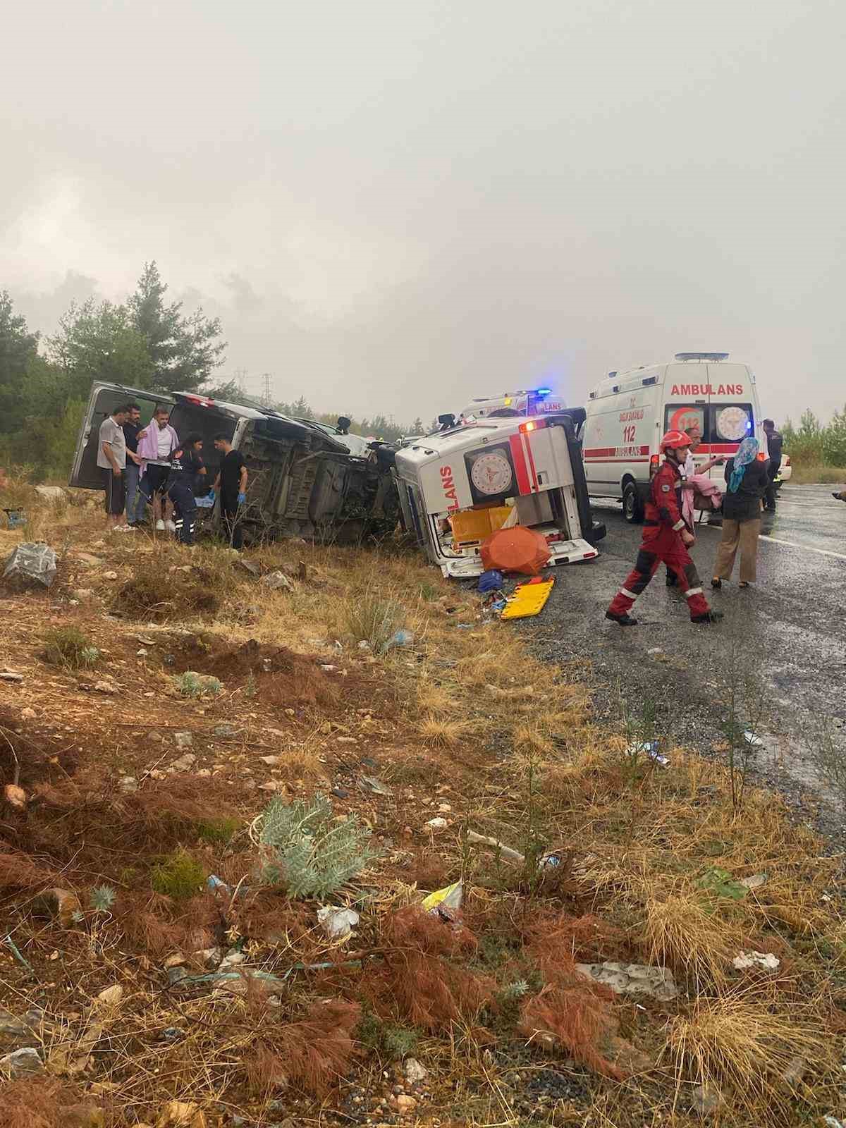 Muğla’da 2 kaza, 1 ölü, 14 yaralı
