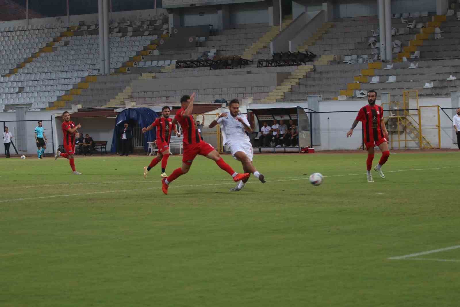 TFF 2. Lig: Fethiyespor 3 - Kastamonuspor: 4
