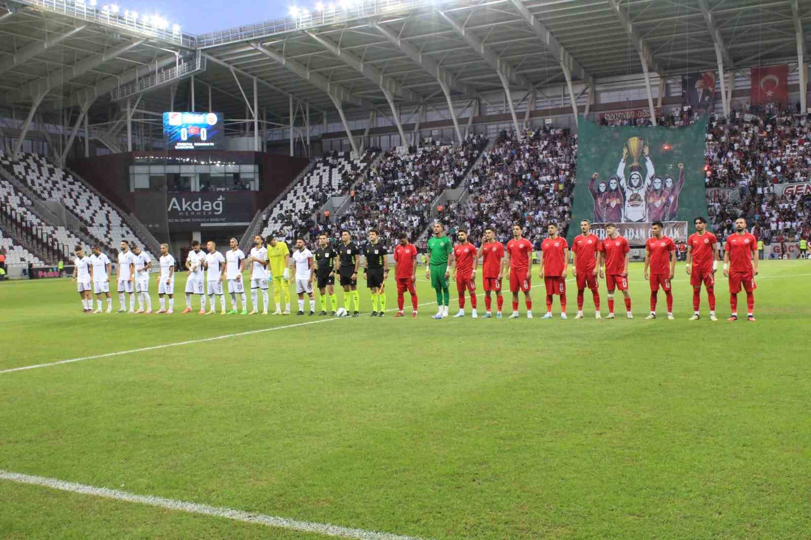 TFF 2. Lig: Elazığspor: 1 - Karaman FK: 0
