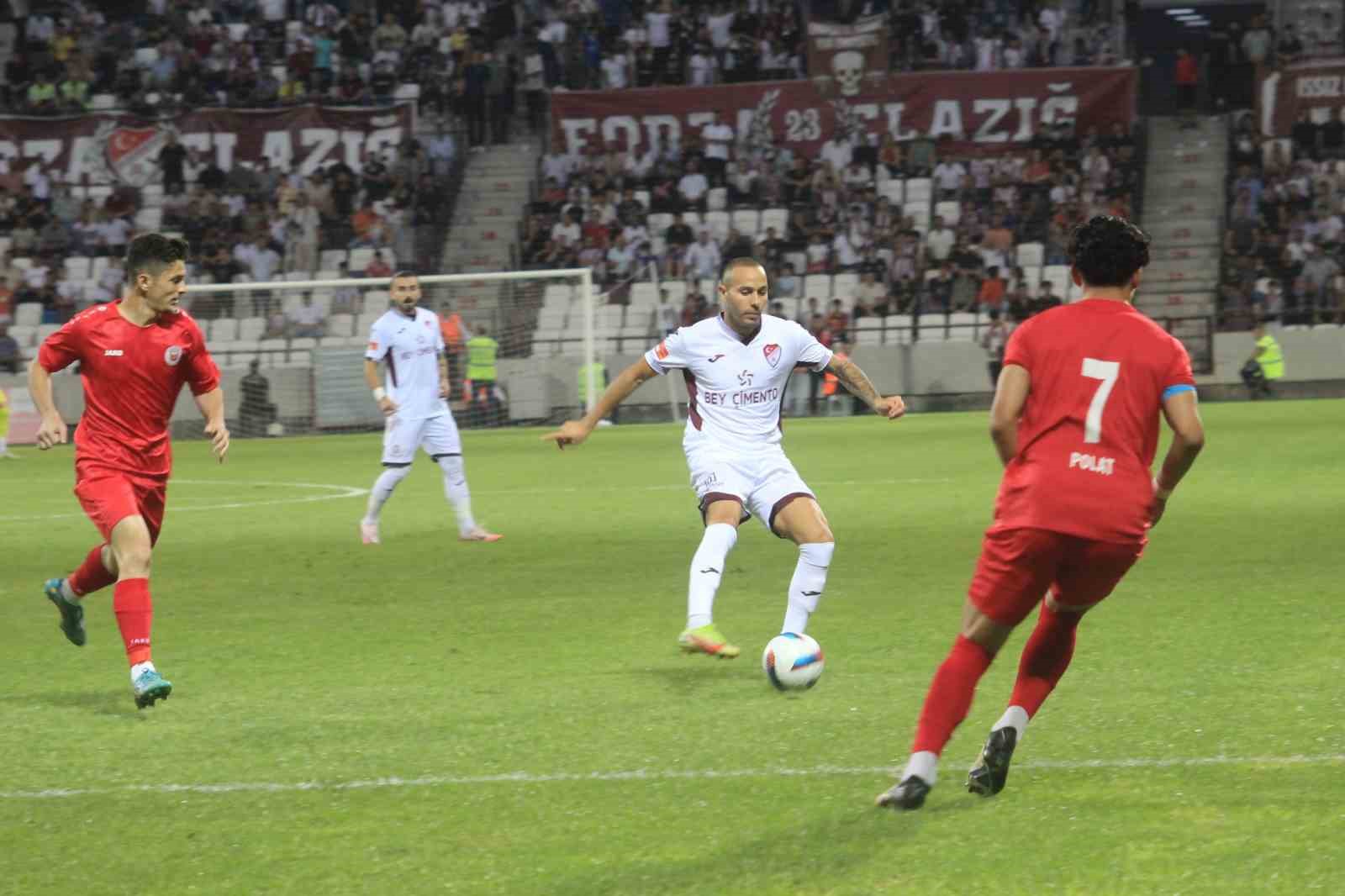 TFF 2. Lig: Elazığspor: 1 - Karaman FK: 0
