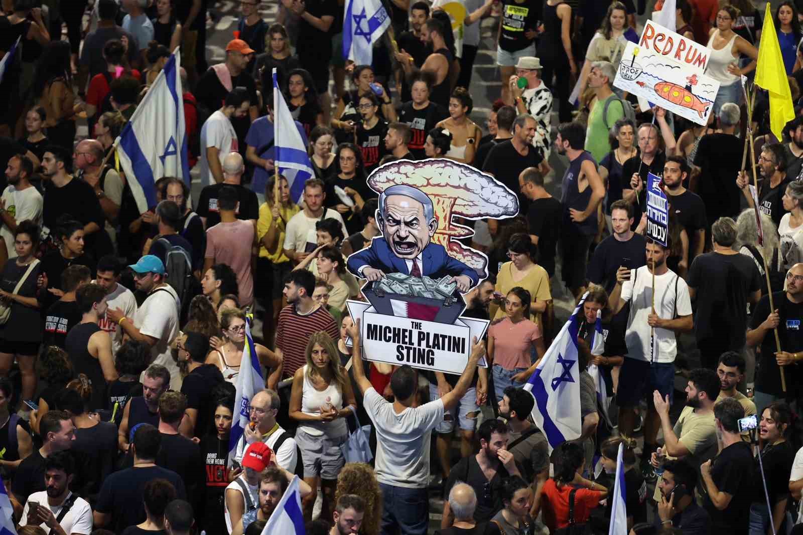 İsrail’de binlerce kişiden hükümet karşıtı protesto: “Her gün Netanyahu’nun Rus ruleti”
