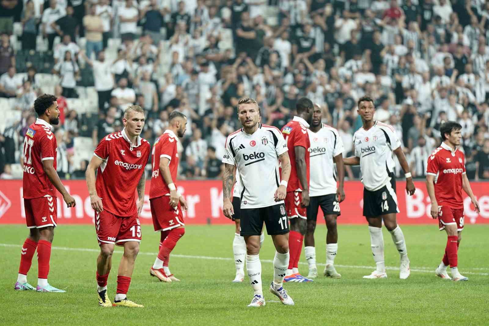 Trendyol Süper Lig: Beşiktaş: 2 - Sivasspor: 0 (Maç sonucu)
