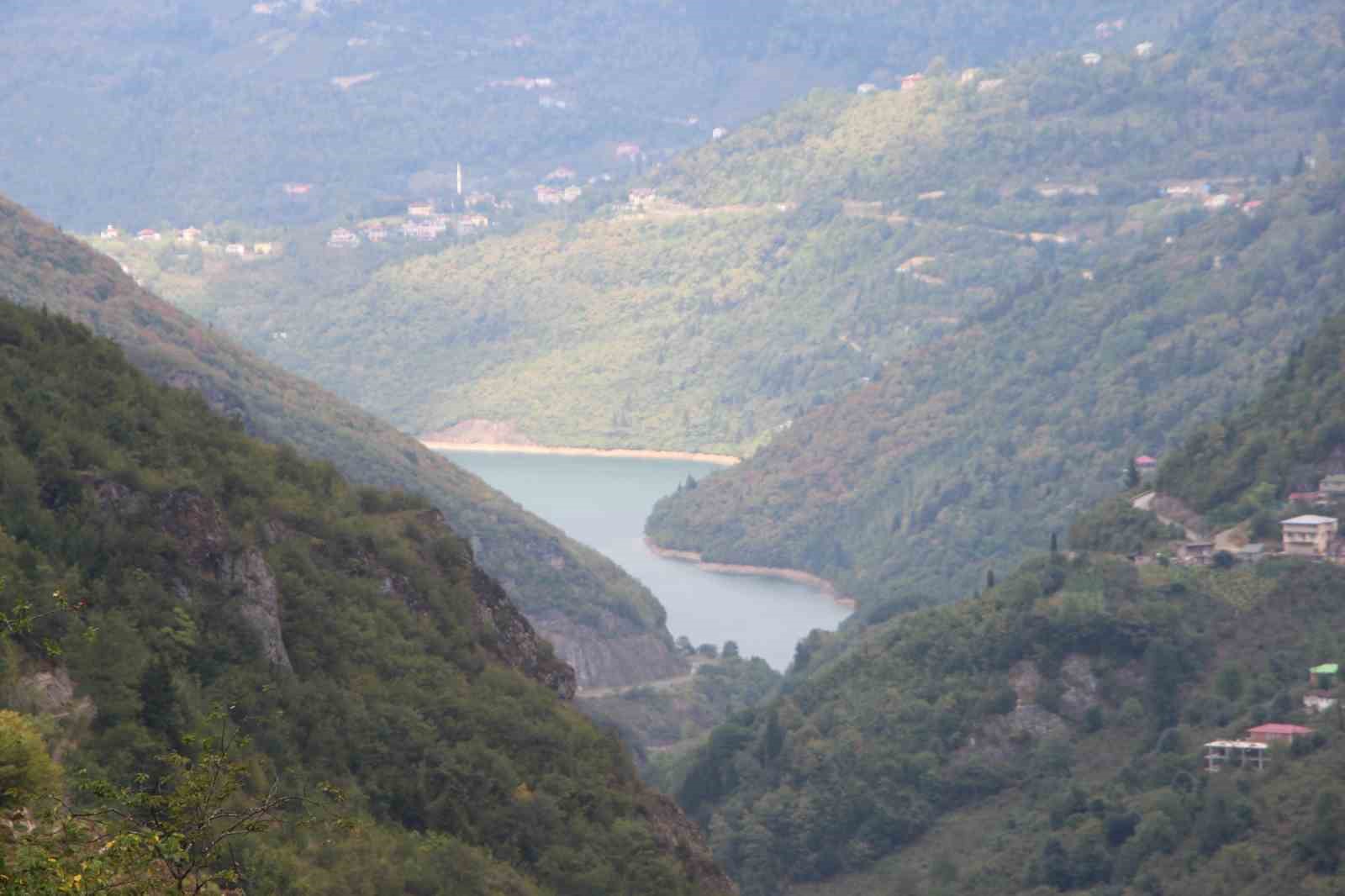 Trabzon’a su veren mahallenin su çilesi
