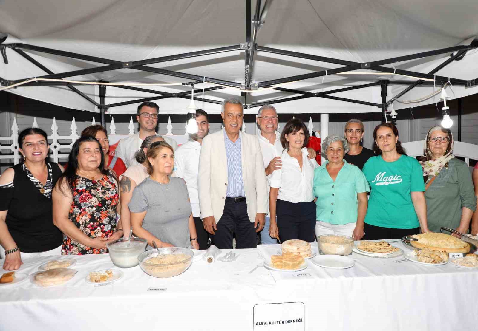 Gastronomi tırı Mudanya lezzetlerini tanıttı
