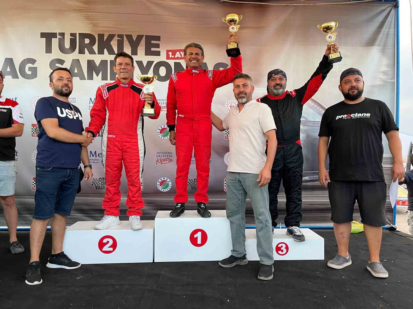 Antalya’da Oto Drag yarışları nefesleri kesti
