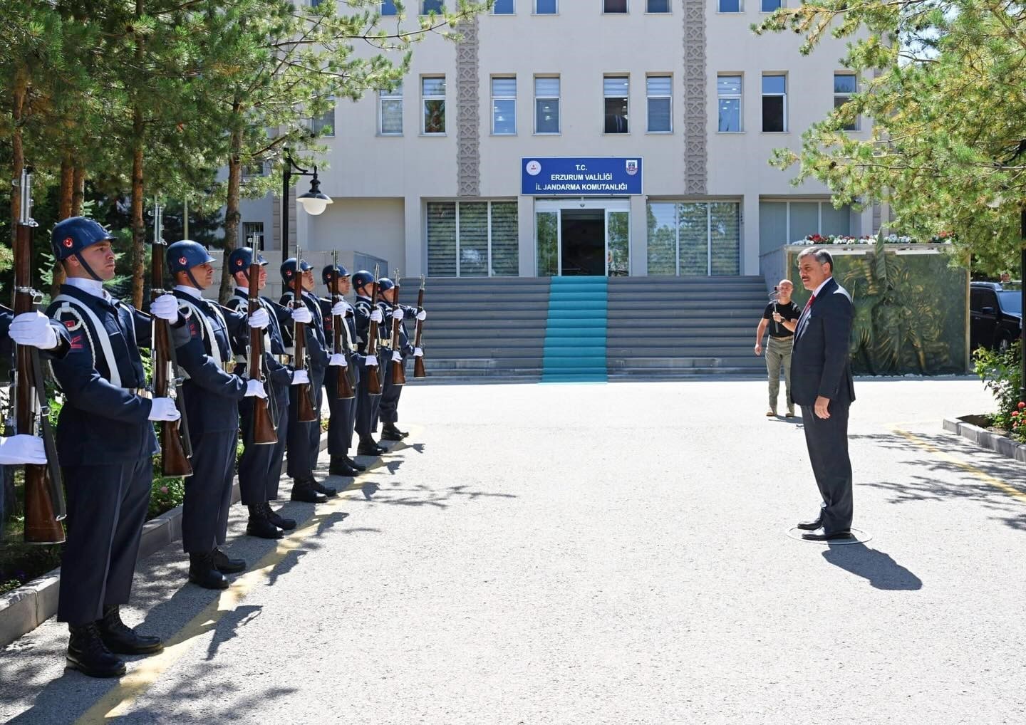 Vali Çiftçi’den Avcı Paşa’ya ziyaret
