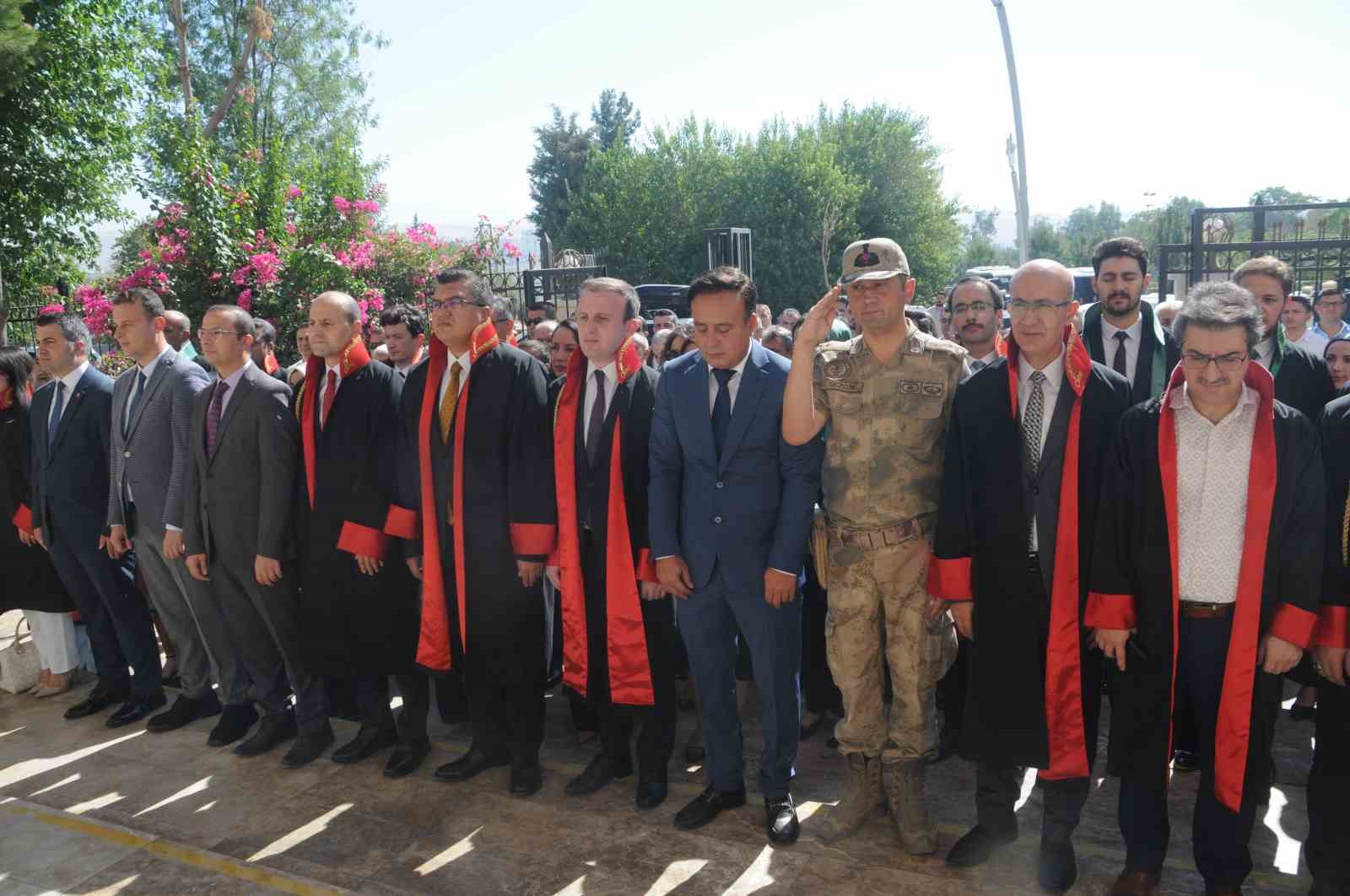 Cizre’de adli yıl açılışı etkinliği
