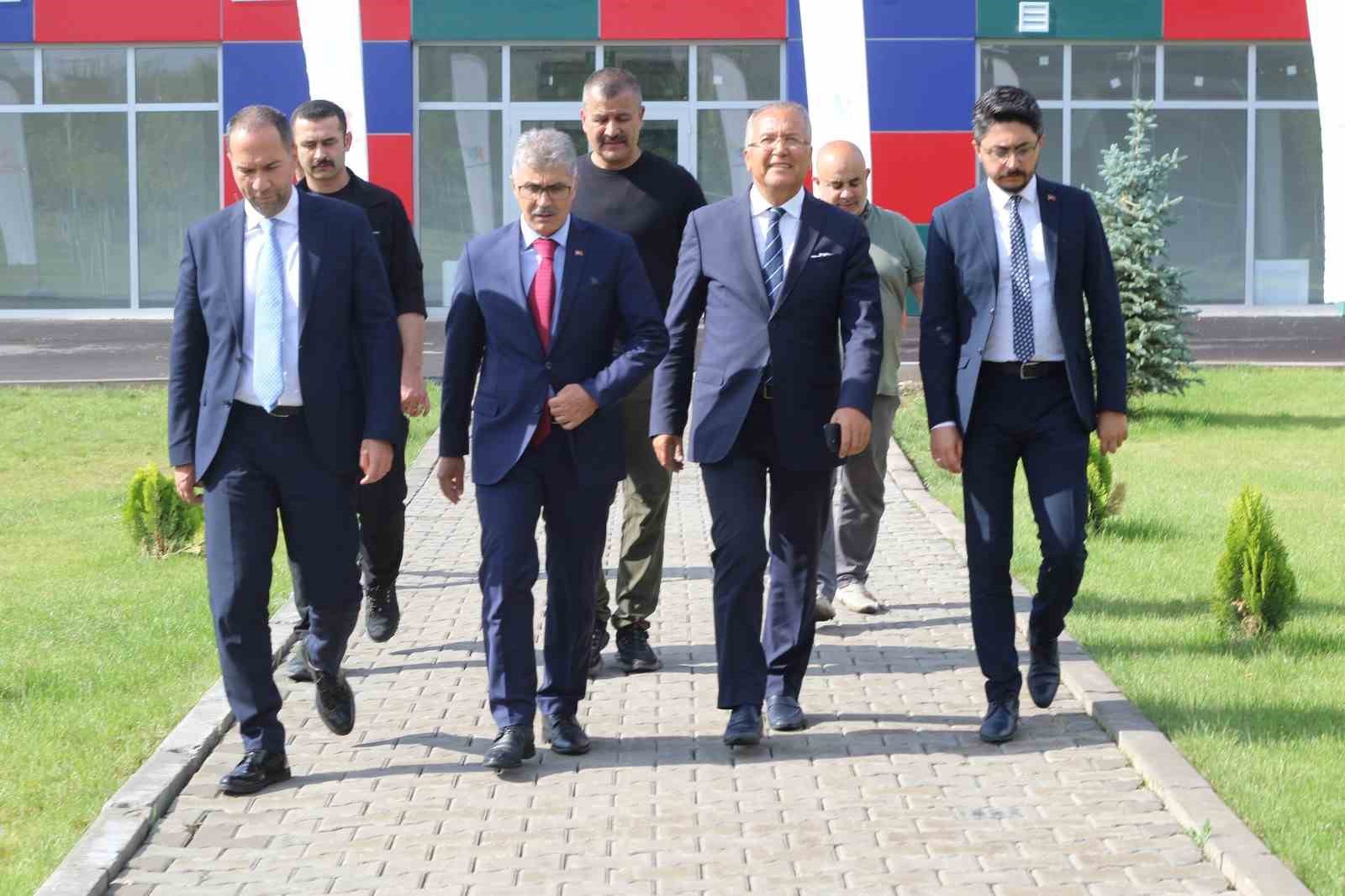 Niğde heyeti Ankara’dan müjdelerle döndü
