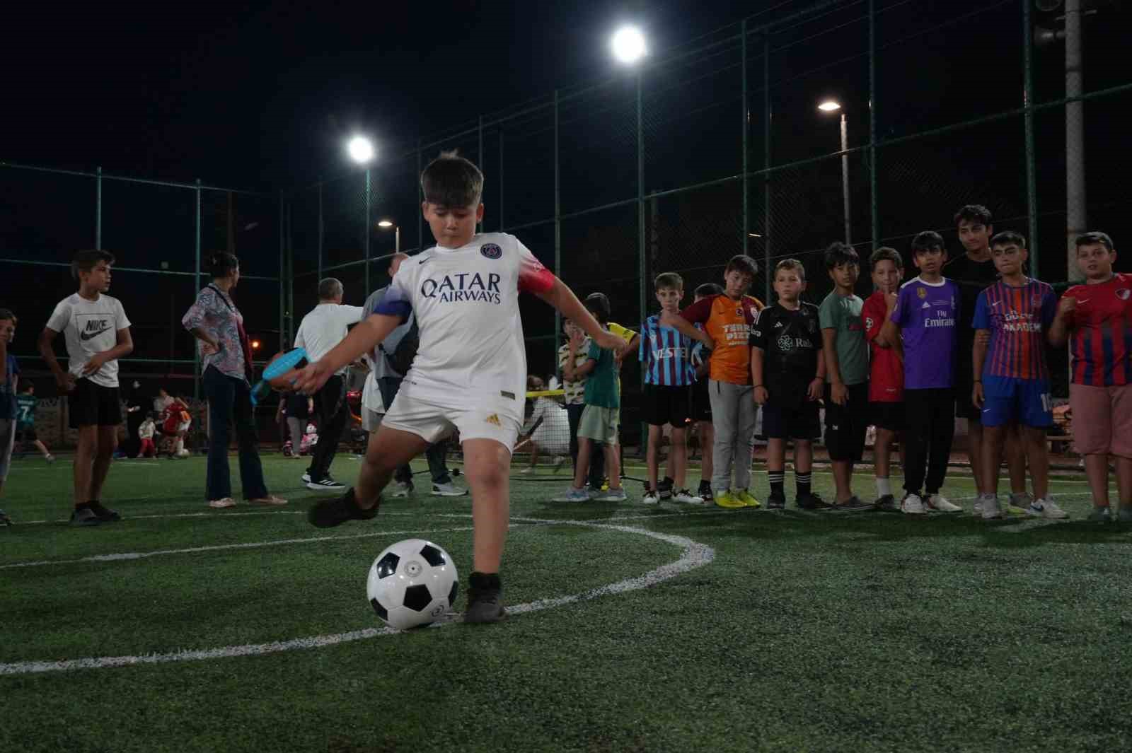 Binlerce kişi sporla buluştu
