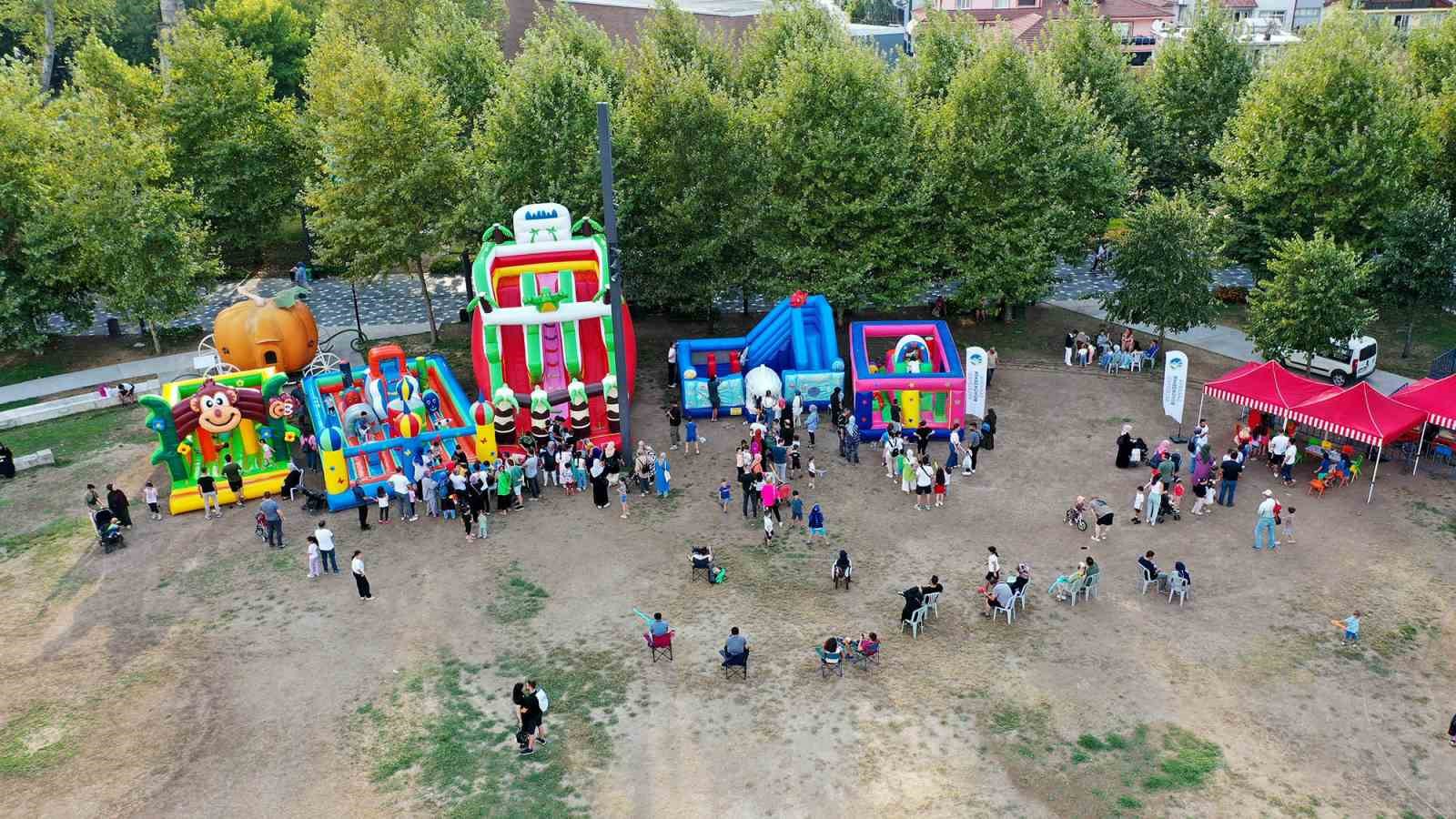 Yaza neşe katan Açık Hava Etkinliklerine rengarenk final
