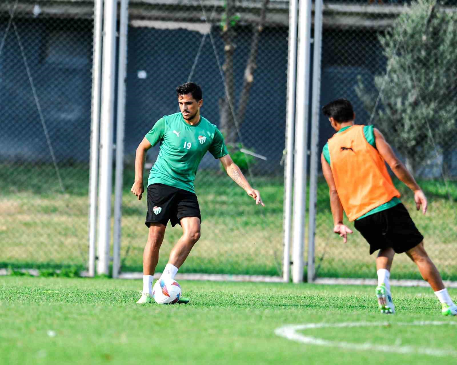 Bursaspor’da Düzcespor maçı hazırlıkları başladı
