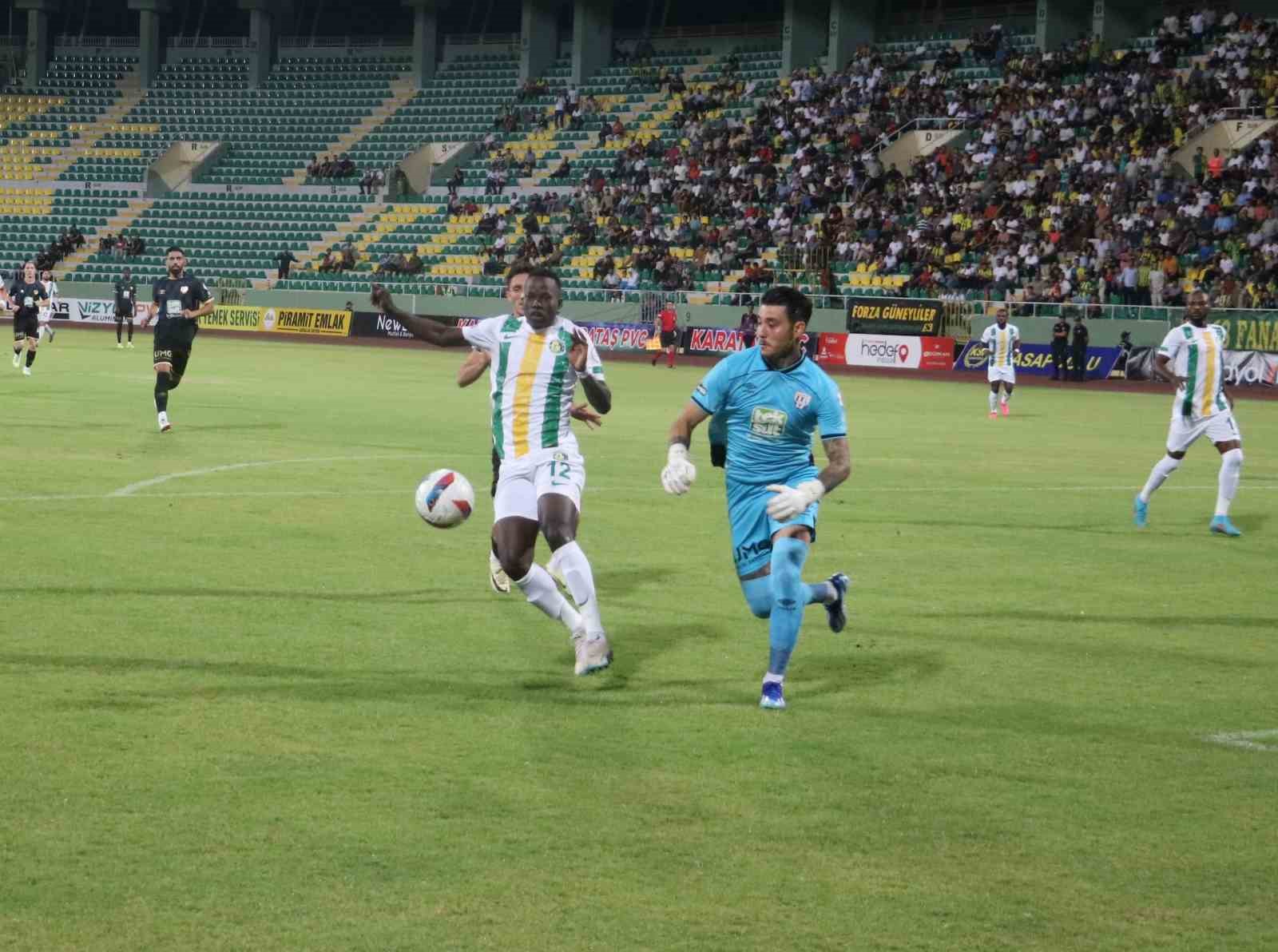 Trendyol 1. Lig: Amed Sportif Faaliyetler: 0 - Kocaelispor: 0 (Maç devam ediyor)
