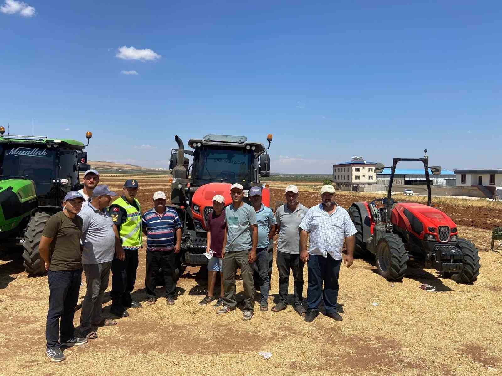 Trafik jandarmasından güvenli trafik eğitimi
