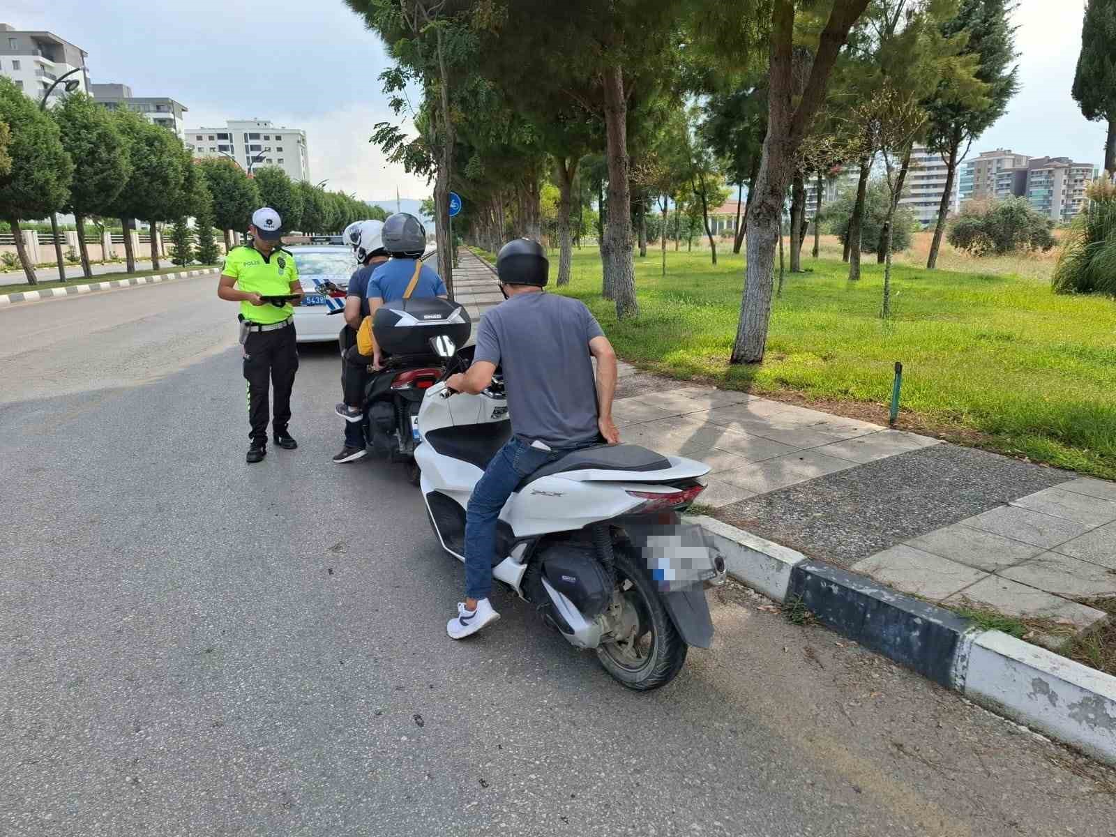 Manisa’da 35 motosiklet trafikten men edildi
