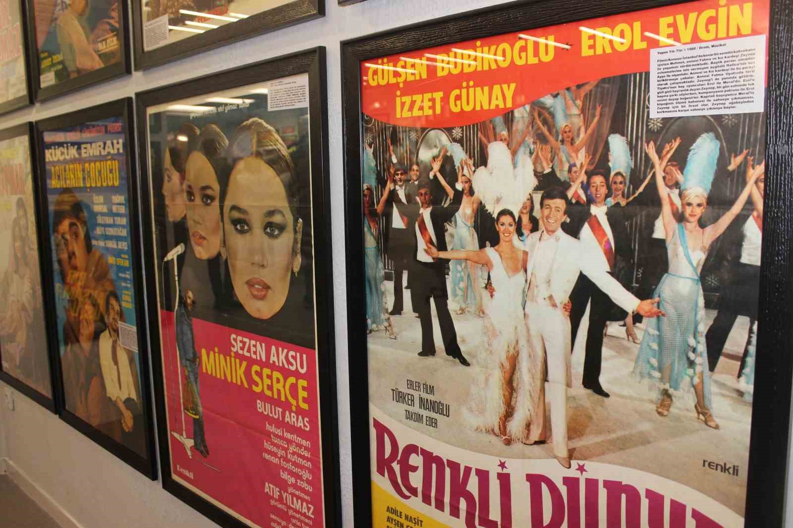 Kayseri’de ’Yeşilçam Nostaljik Film Afişleri Sergisi’ açıldı
