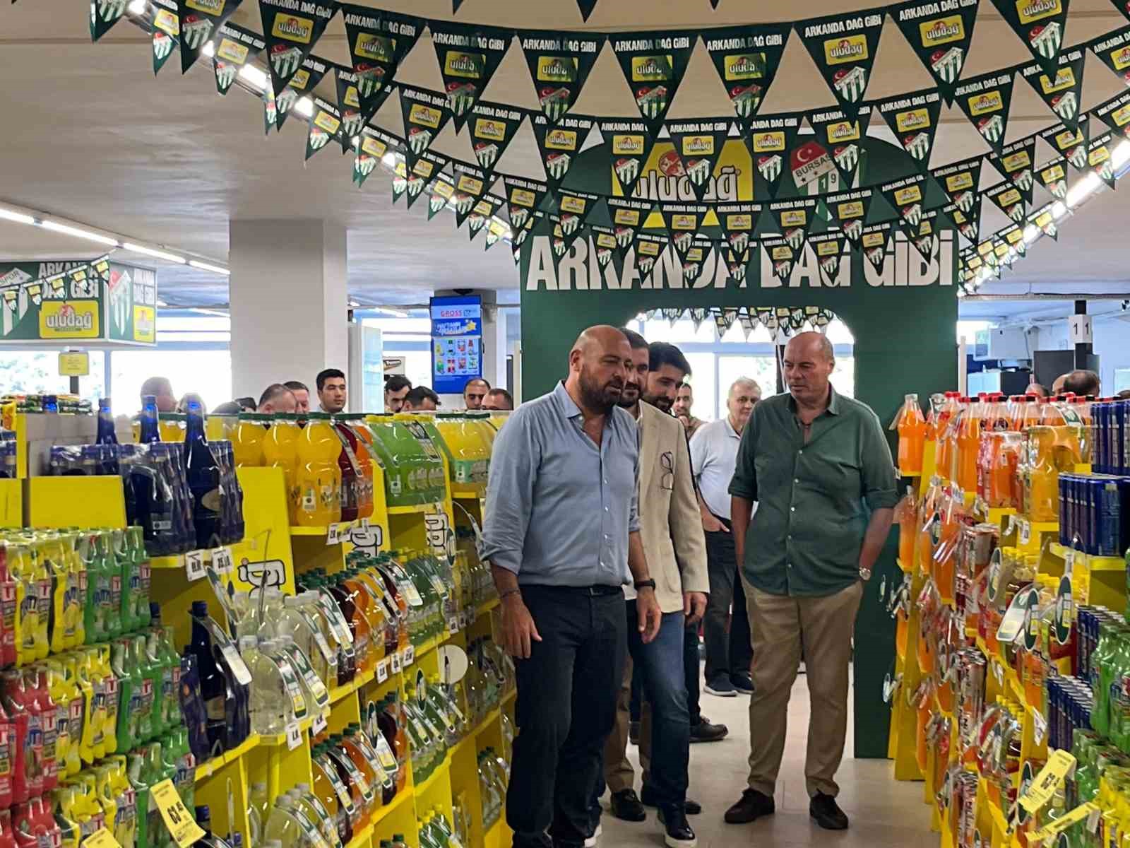 Uludağ Sokağı, Bursa’nın zincir marketlerinde
