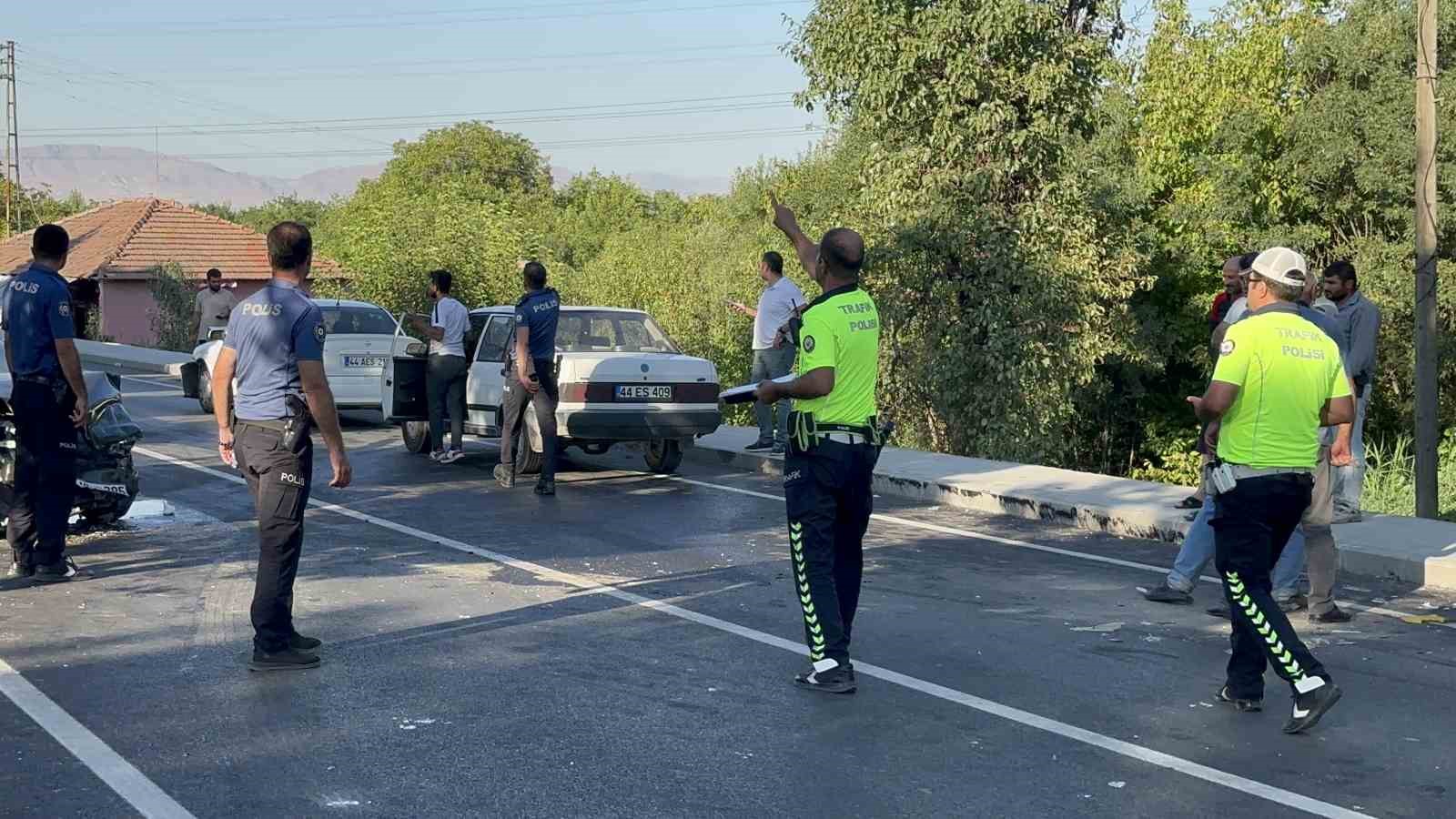 Malatya’da zincirleme trafik kazası: 3 yaralı
