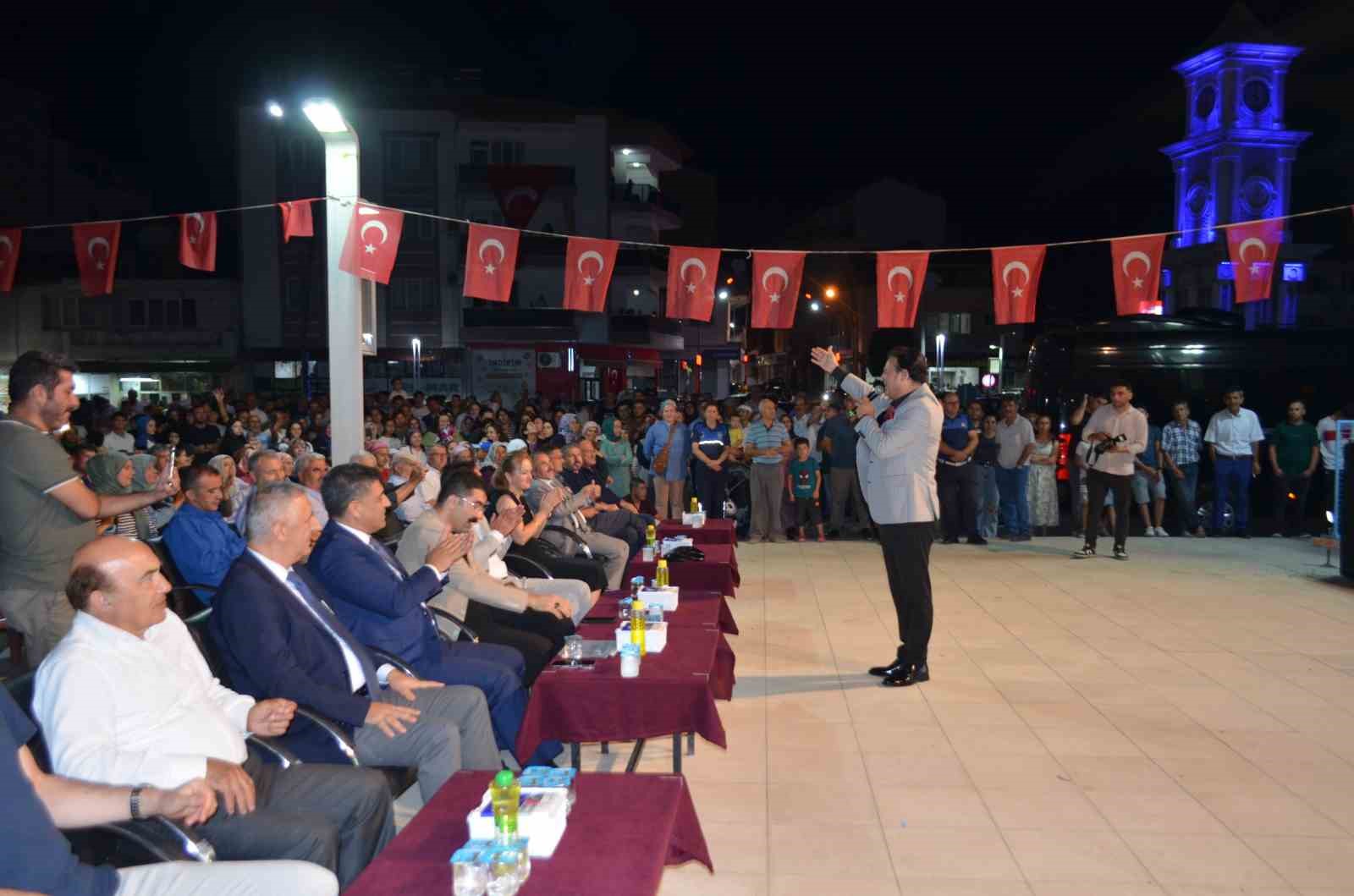 Halk müziği sanatçısı Ali Çakar’dan Selendi’de konser
