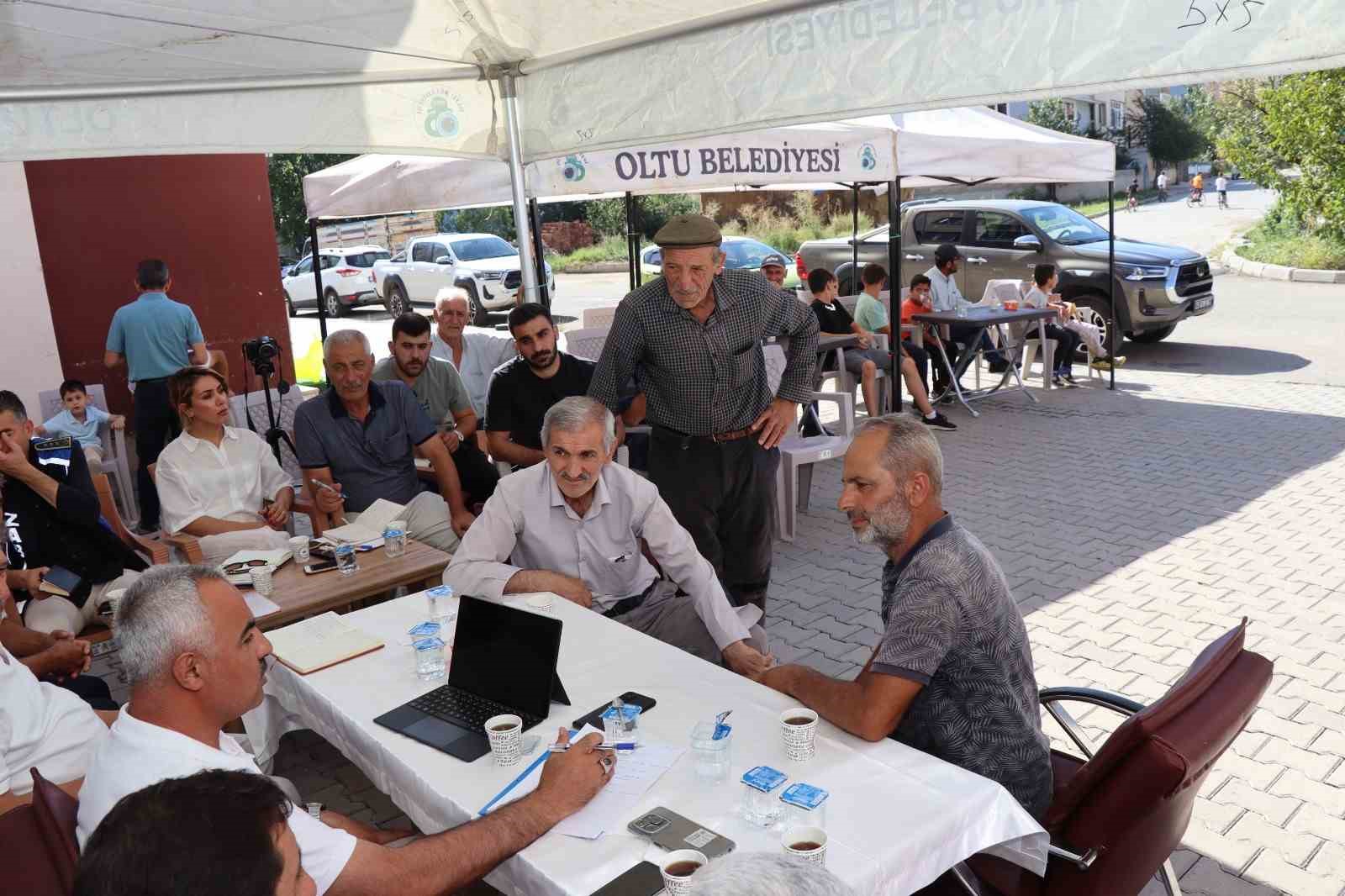 Başkan Çelebi mahalle sorunlarını mahallede mahalliden dinledi
