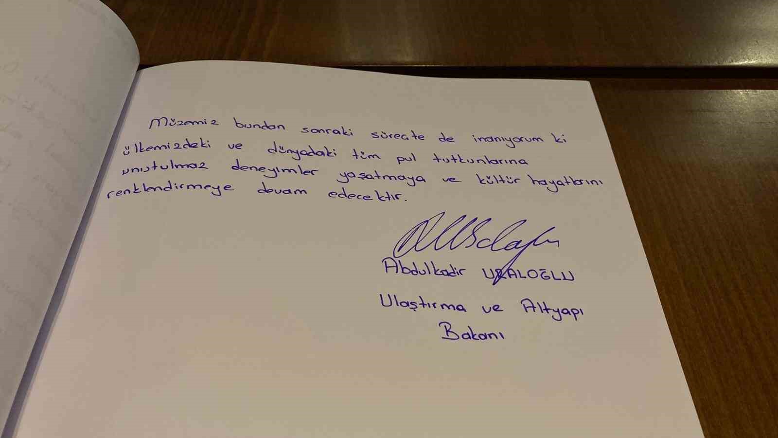 Bakan Uraloğlu, PTT Pul Müzesi’ni ziyaret etti
