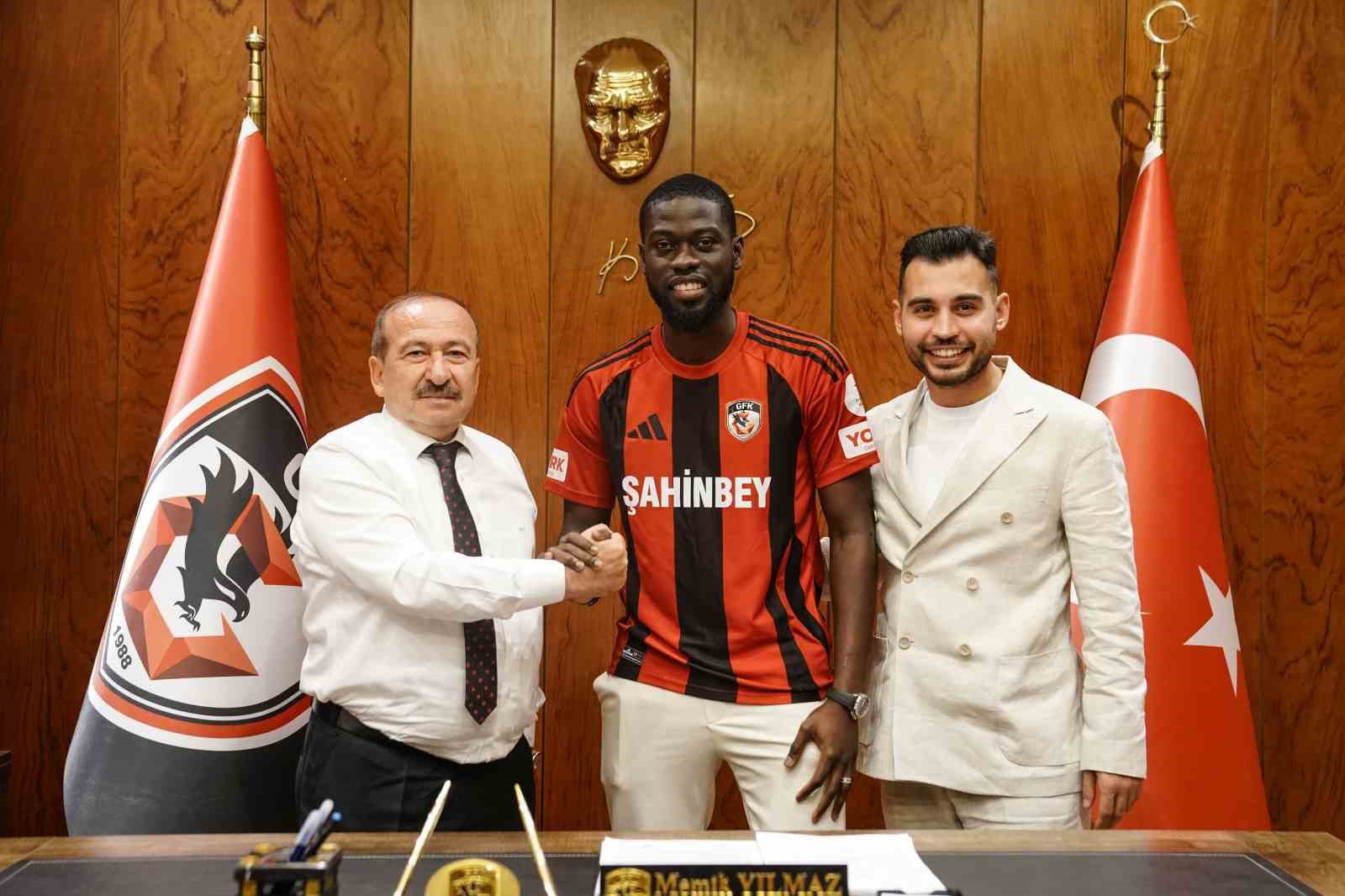 Badou Ndiaye, Gaziantep FK’da
