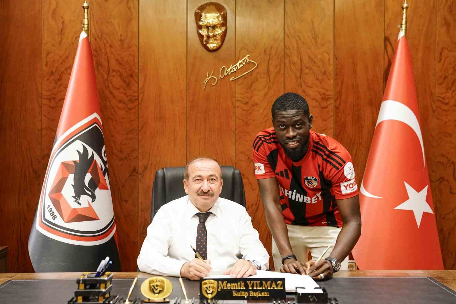 Badou Ndiaye, Gaziantep FK’da
