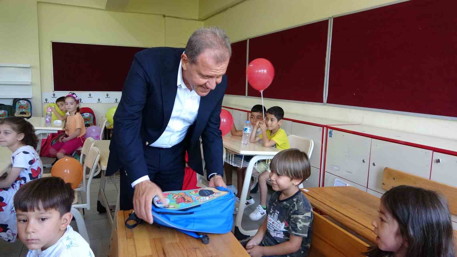 Mersin’de 1. sınıf öğrencilerinin çanta sevinci
