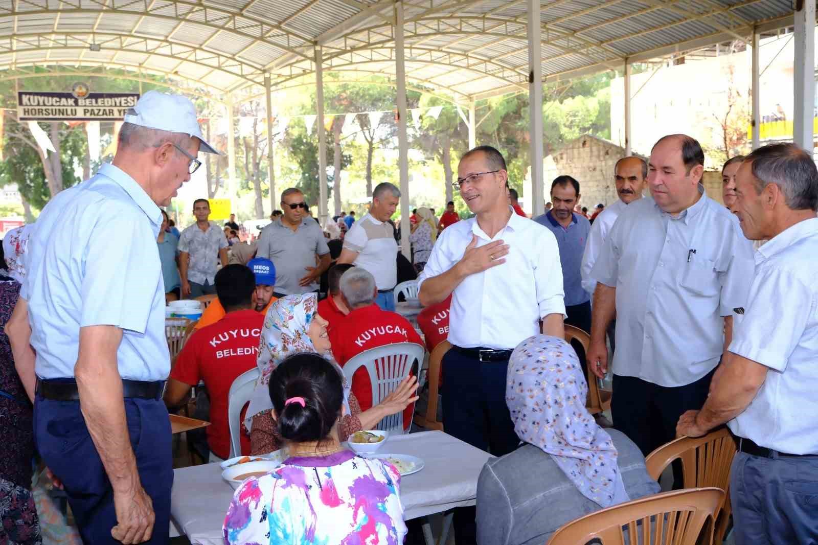 Horsunlu’da 16 kazan keşkek dağıtıldı
