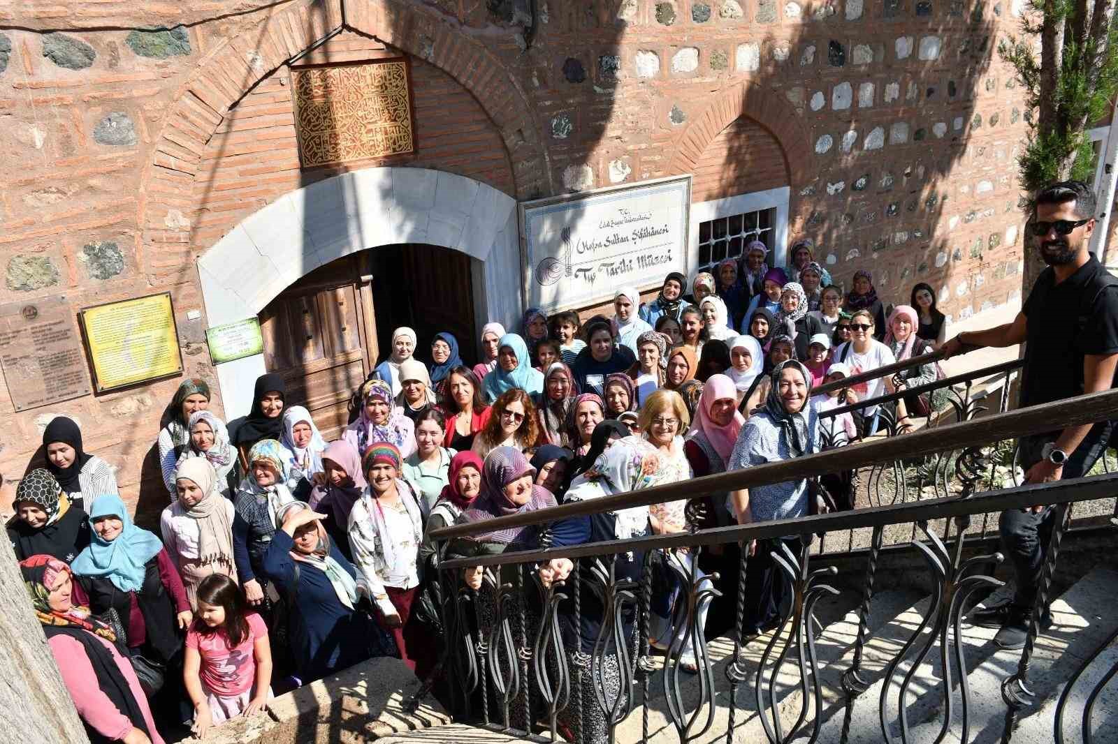 Demircili kadınlar Manisa’yı gezdi
