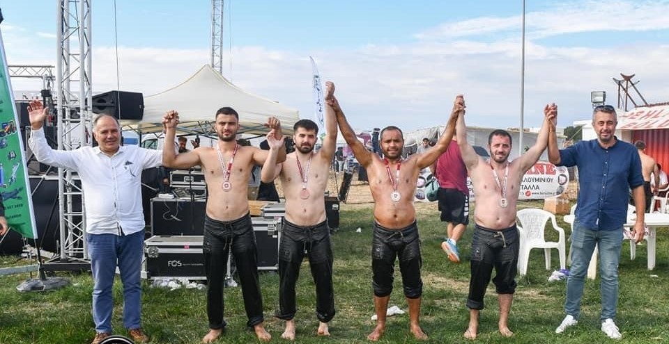 BaşkanYılmaz, Tarihi Alantepe Yağlı Güreşleri’ne katıldı
