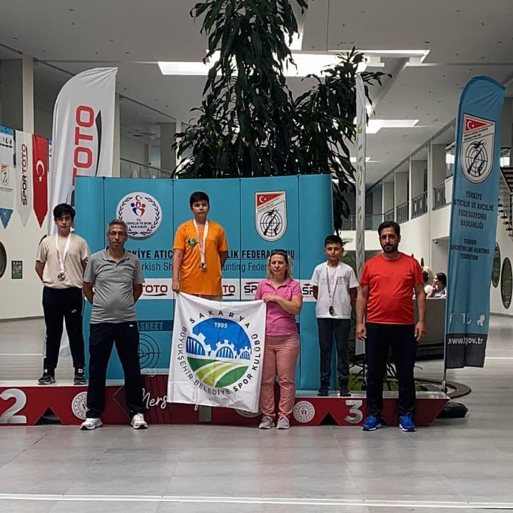 Büyükşehir sporcusundan birinciliği getiren atış
