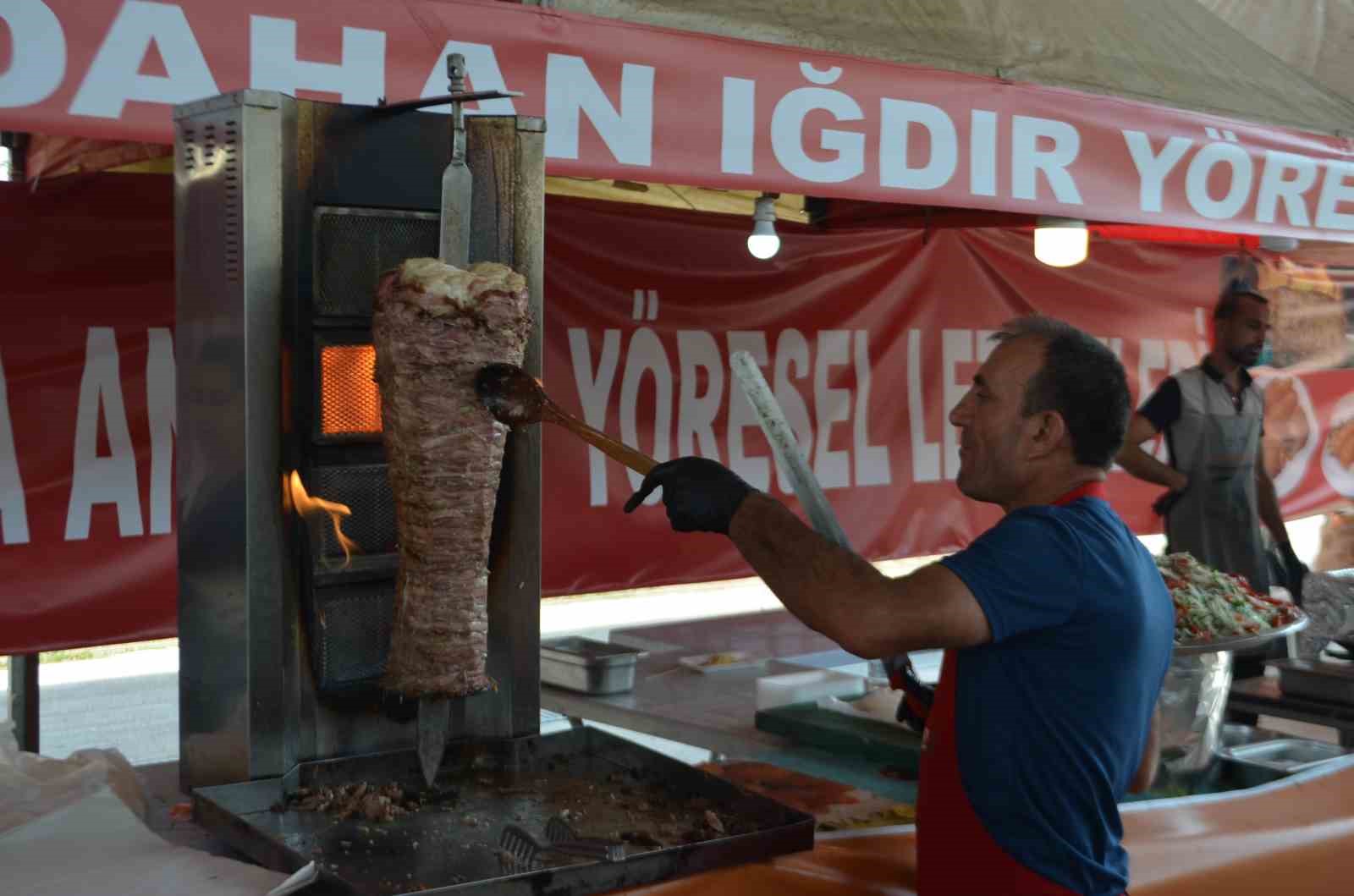 Enerji ve Tabii Kaynaklar Bakanı Bayraktar: “Doğalgazın ulaşmadığı ilçe ve beldelerimizi de doğalgazla buluşturmak istiyoruz”
