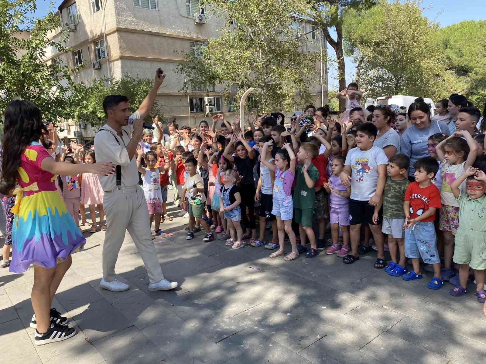 Kurtuluş günü etkinlikleri çocukları sevindirdi
