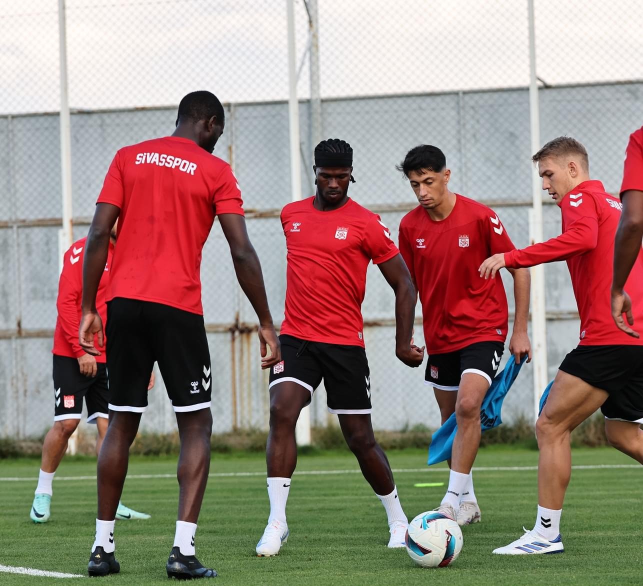 Sivasspor’da Gaziantep maçı hazırlıkları başladı
