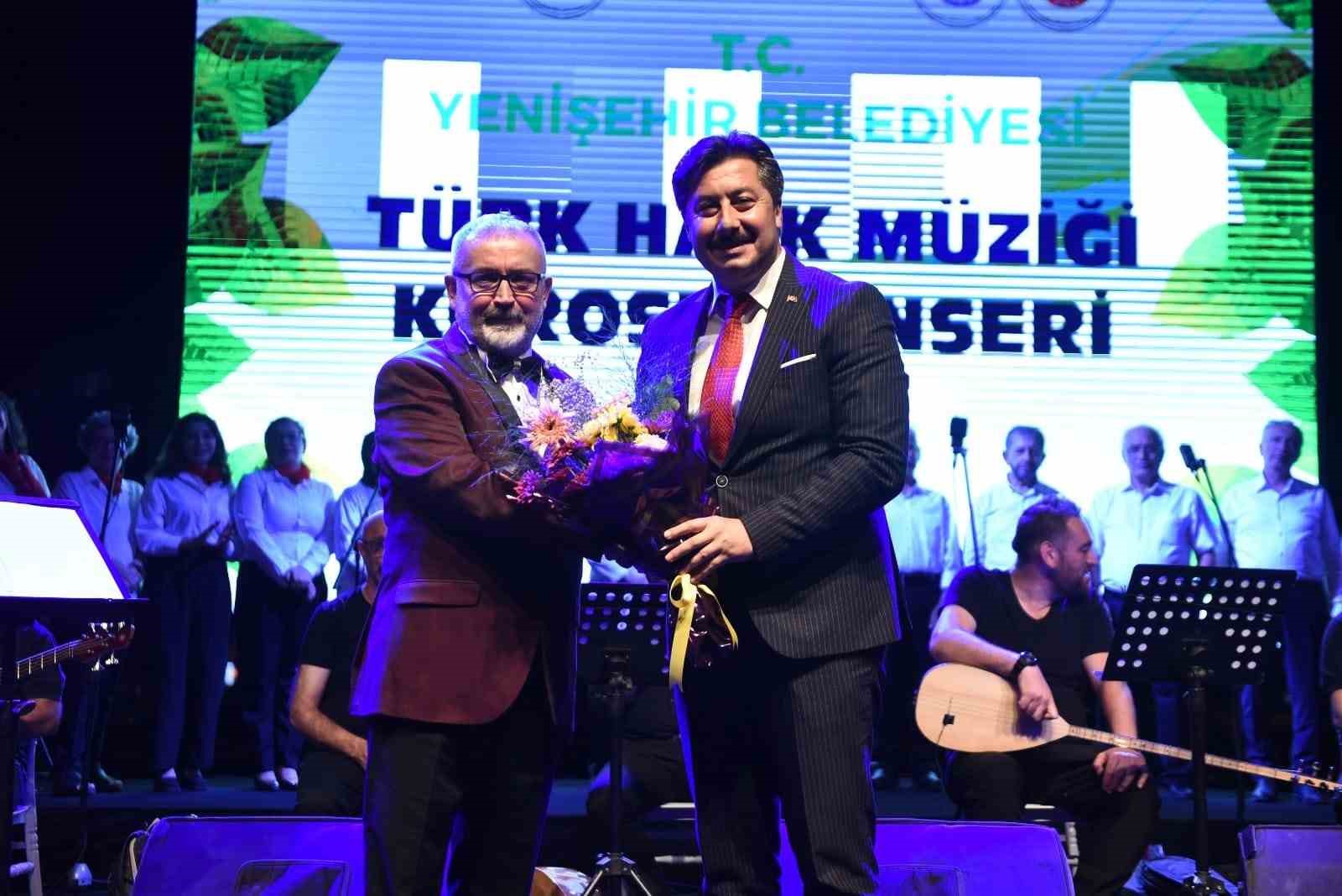 Yenişehir’de türkü gecesi
