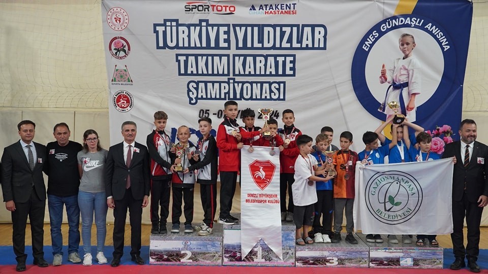 Enes Gündaşlı’nın anısına Türkiye Yıldızlar Takım Karate Şampiyonası Isparta’da başladı
