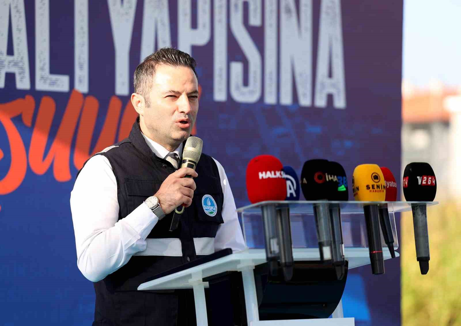 Başkan Alemdar: “180 milyon TL’lik altyapı yatırımı Söğütlü’ye hayırlı olsun”
