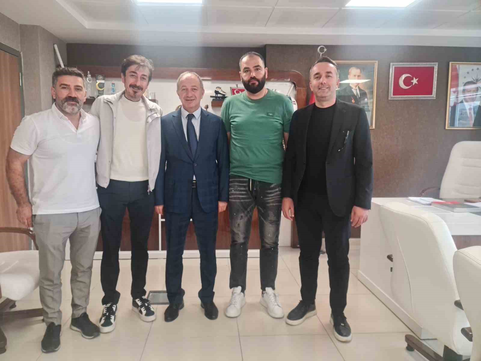 Tortumspor’dan Çakmur’a nezaket ziyareti
