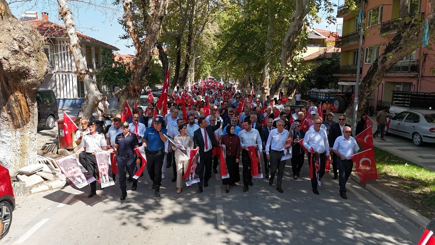 Sındırgı’da 102. Kurtuluş yılı Coşku ile kutlandı
