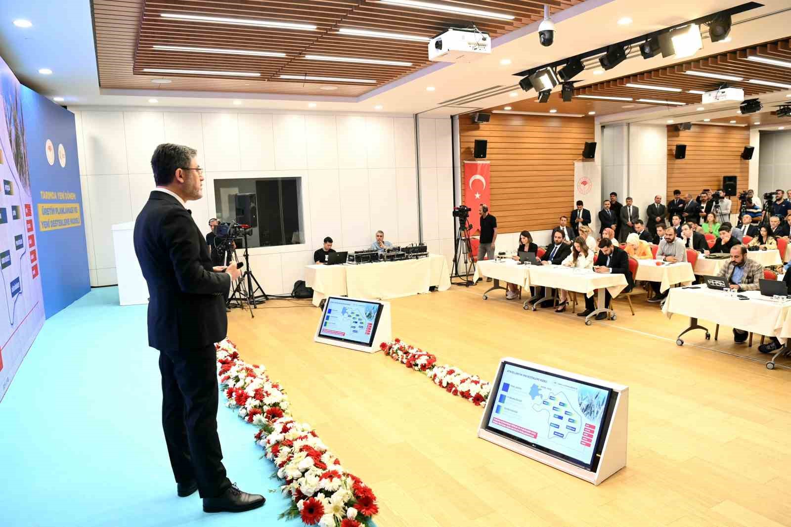 Bakan Yumaklı’dan çiftçi eylemlerinde CHP’nin parmağı olduğu işareti
