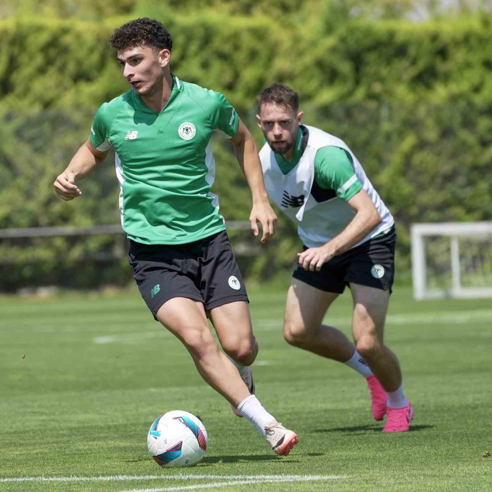 Konyaspor’da Samsunspor maçı hazırlıkları sürüyor
